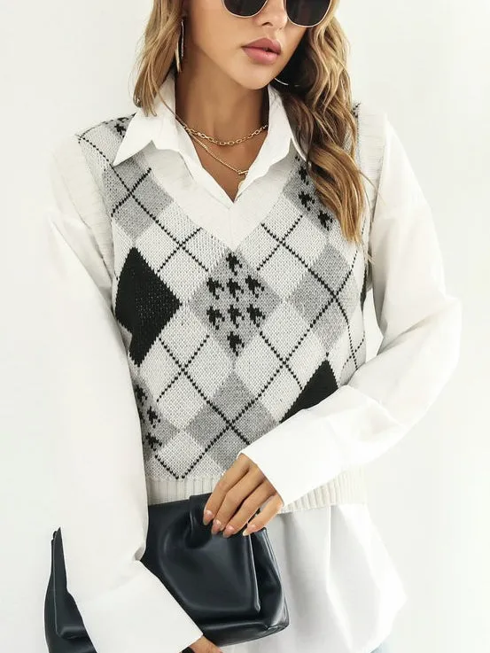 BerriesJam - 2024 White Sleeveless Streetwear Knitted Vest Sweater