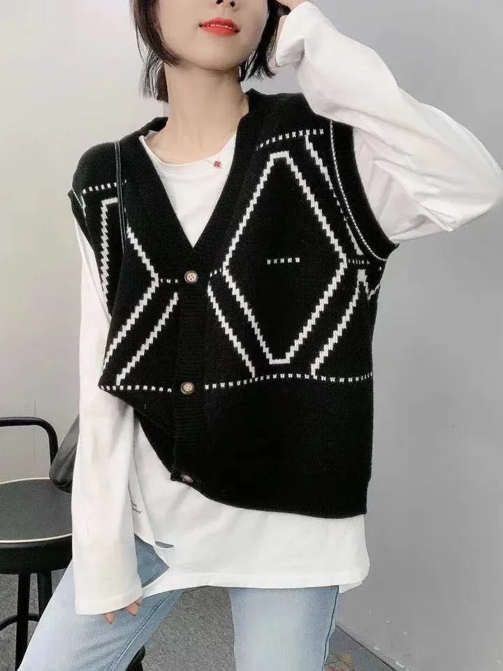 Black and white diamond lattice, single breasted cardigan, vest sleeveless vest, sweater knitted vest  1398