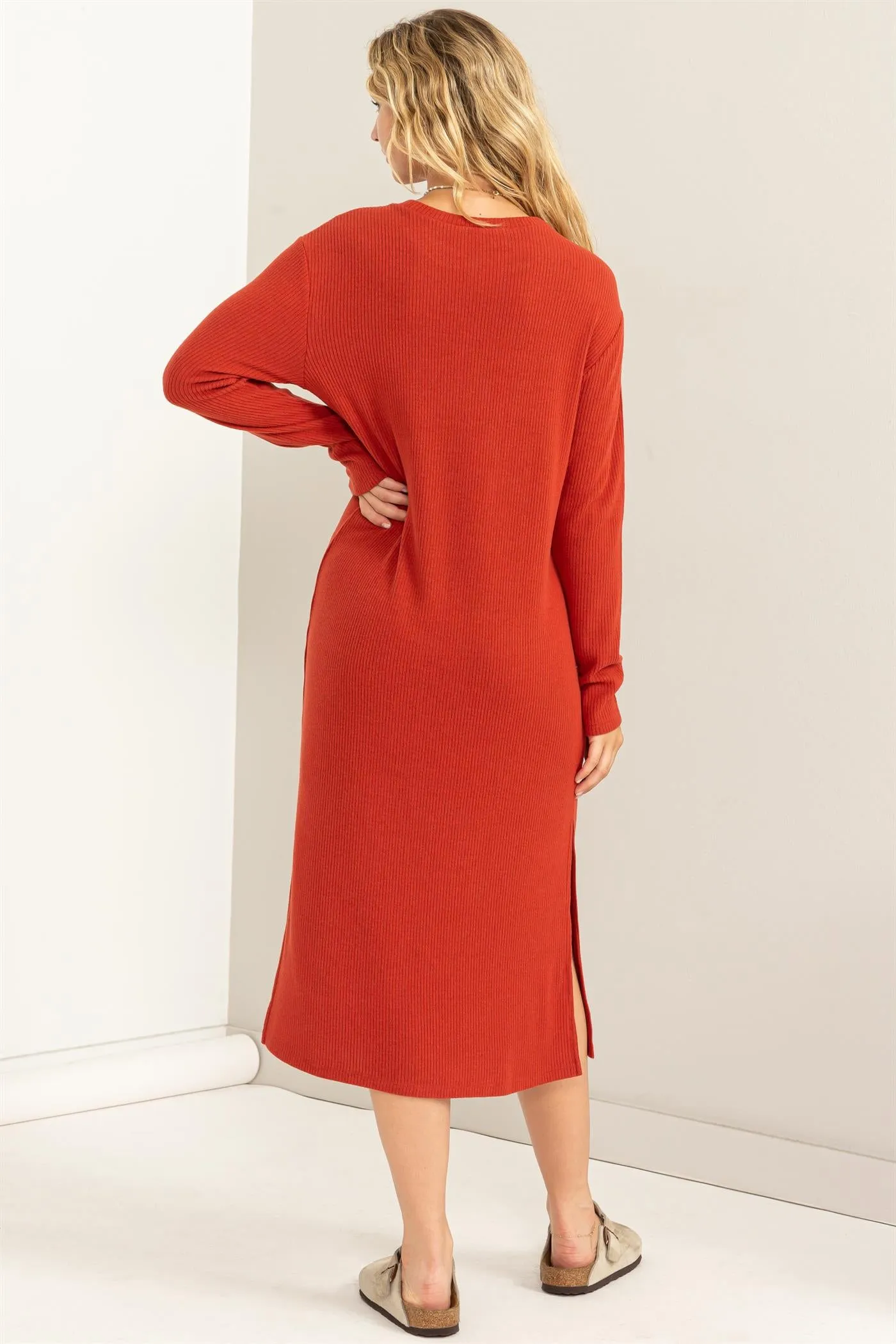 DZ24A062-Ribbed Long Sleeve Midi Dress