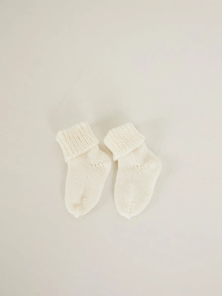 Hand Knitted Beanie, Vest & Socks Set | Cream 0-3 Months