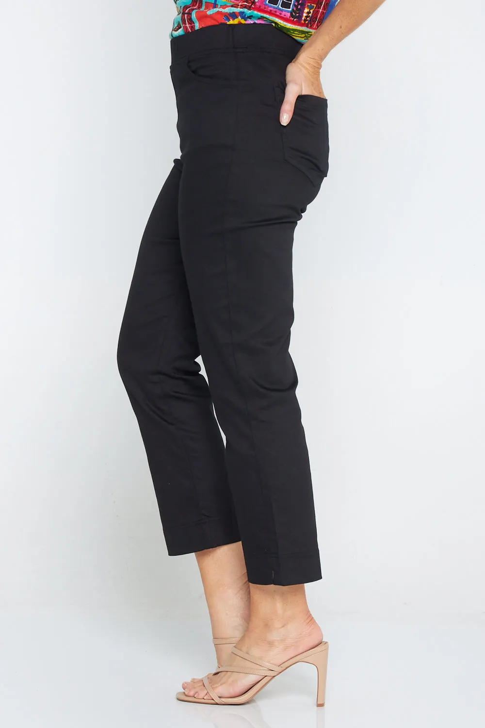 Kayla Pull On 7/8 Stretch Pants - Black