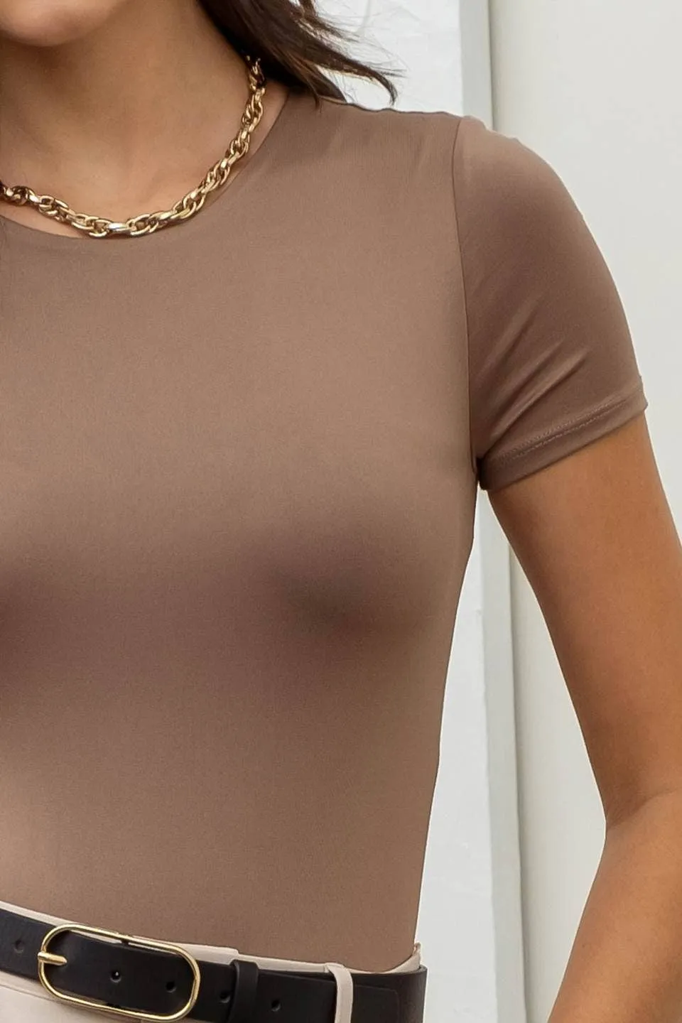 ROUND NECK BODYSUIT DEEP TAUPE