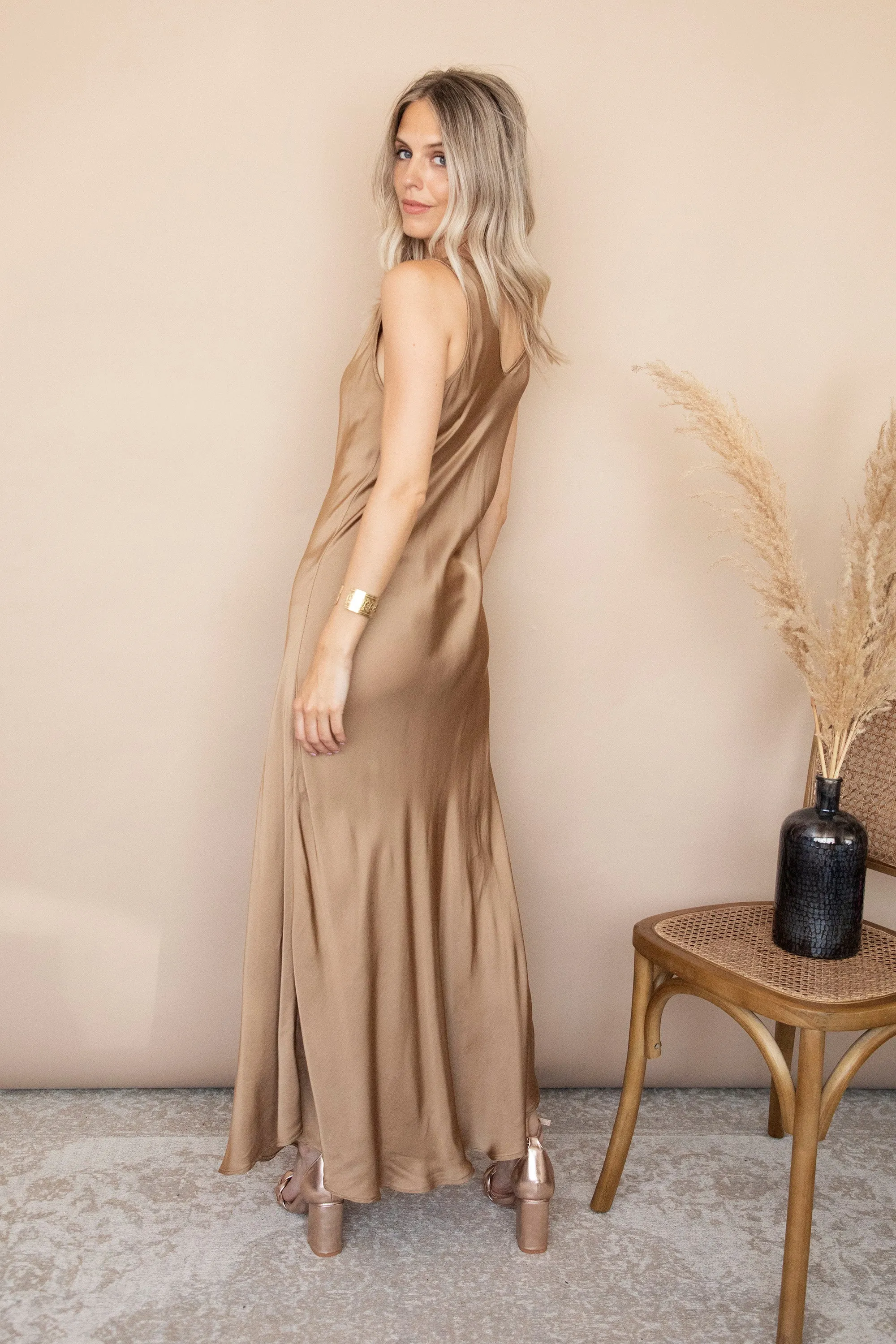 Silky Beauty Gold - Maxi Jurk