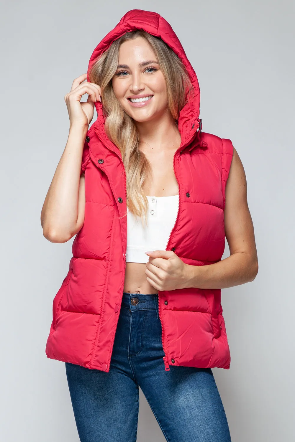 Women Snobbish Snap and Zip Closure Hooded Vest